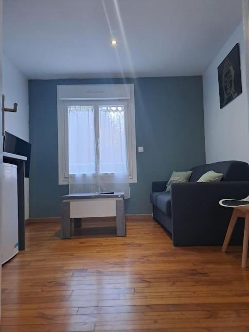 T2 Tom Krist. / Circuit 24H / Oasis /Antares Apartman Le Mans Kültér fotó