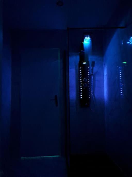 T2 Tom Krist. / Circuit 24H / Oasis /Antares Apartman Le Mans Kültér fotó
